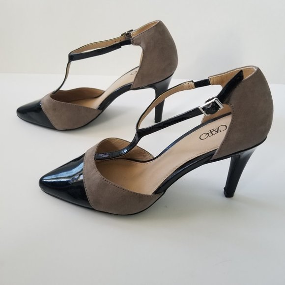 Cato Vintage Gray Taupe and Black Suede and Patent Leather T-Strap size 8 - Picture 2 of 9